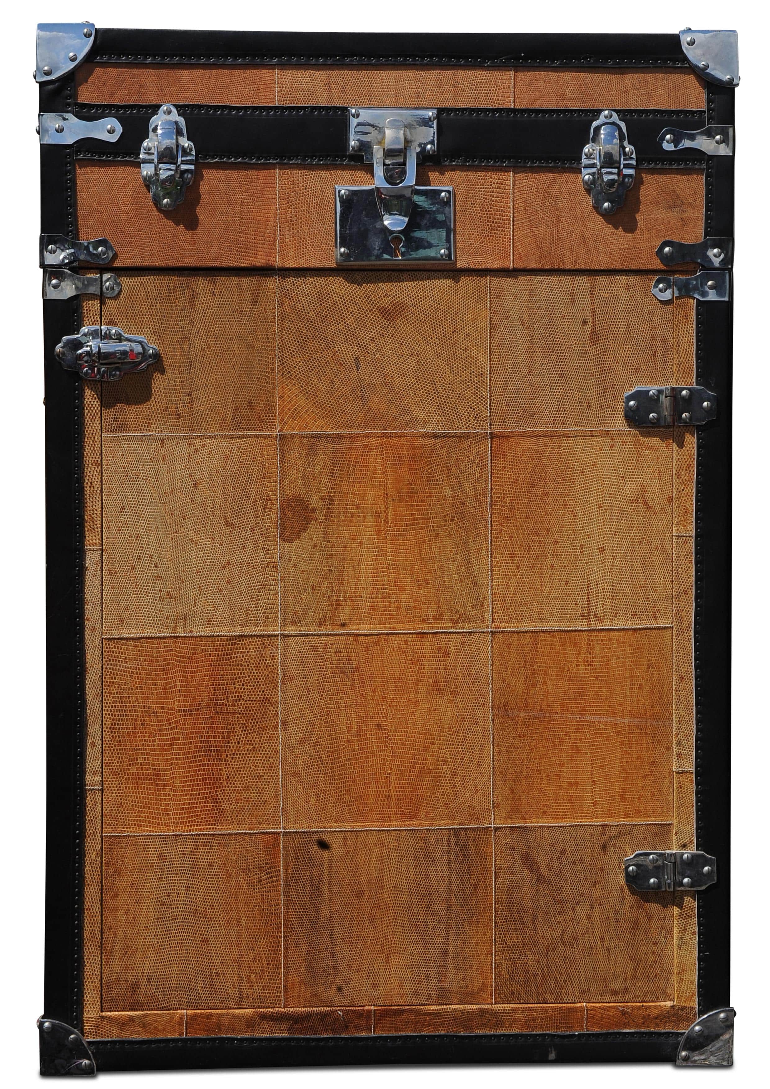 Rare High-End Bespoke Shagreen Travelling Trunk Cocktail Bar by Ginger Brown
