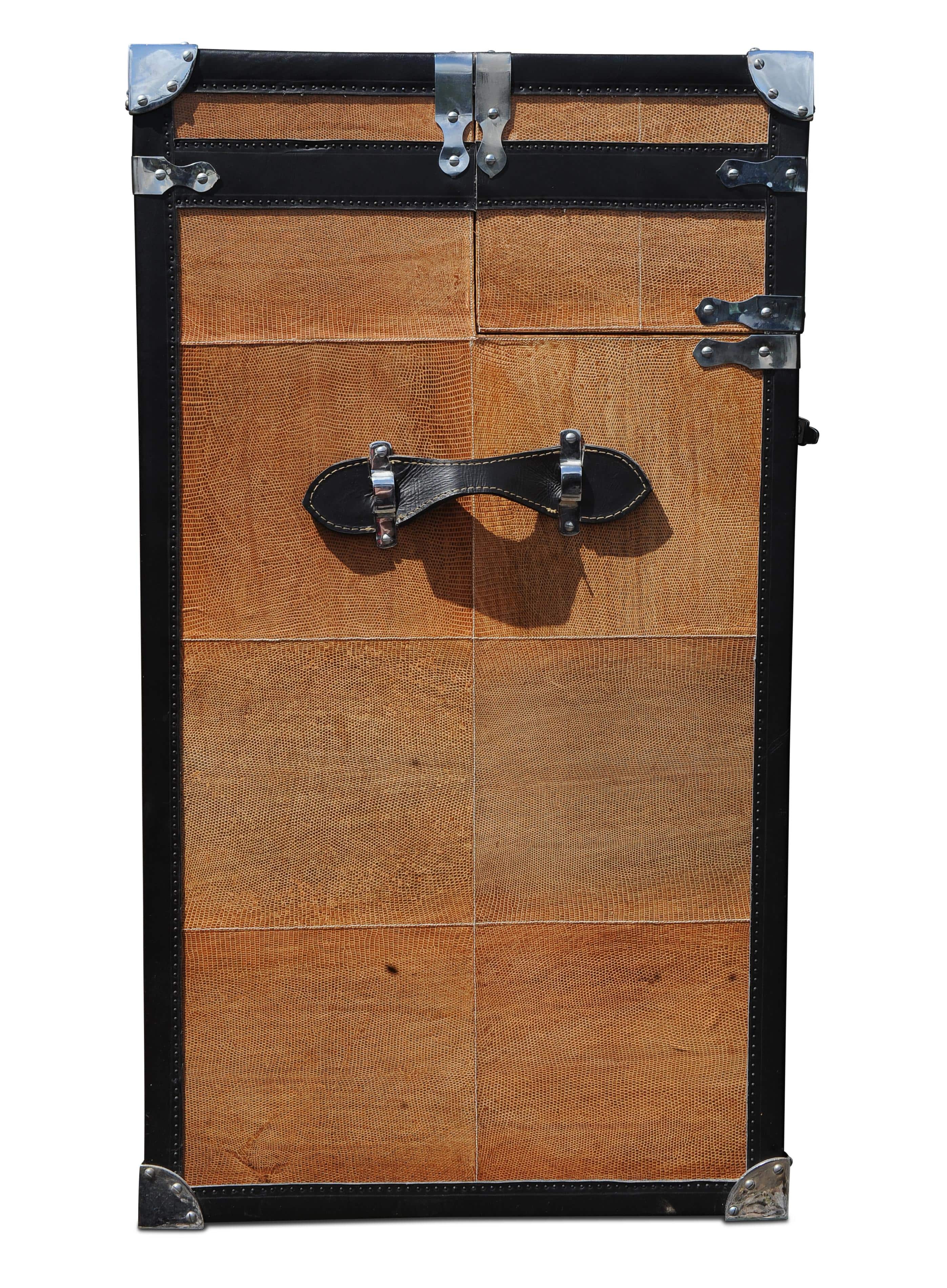 Rare High-End Bespoke Shagreen Travelling Trunk Cocktail Bar by Ginger Brown