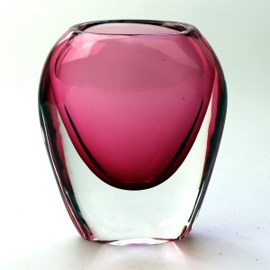 An attractive mid century retro contemporary art glass hand-blown Vase C.20thC