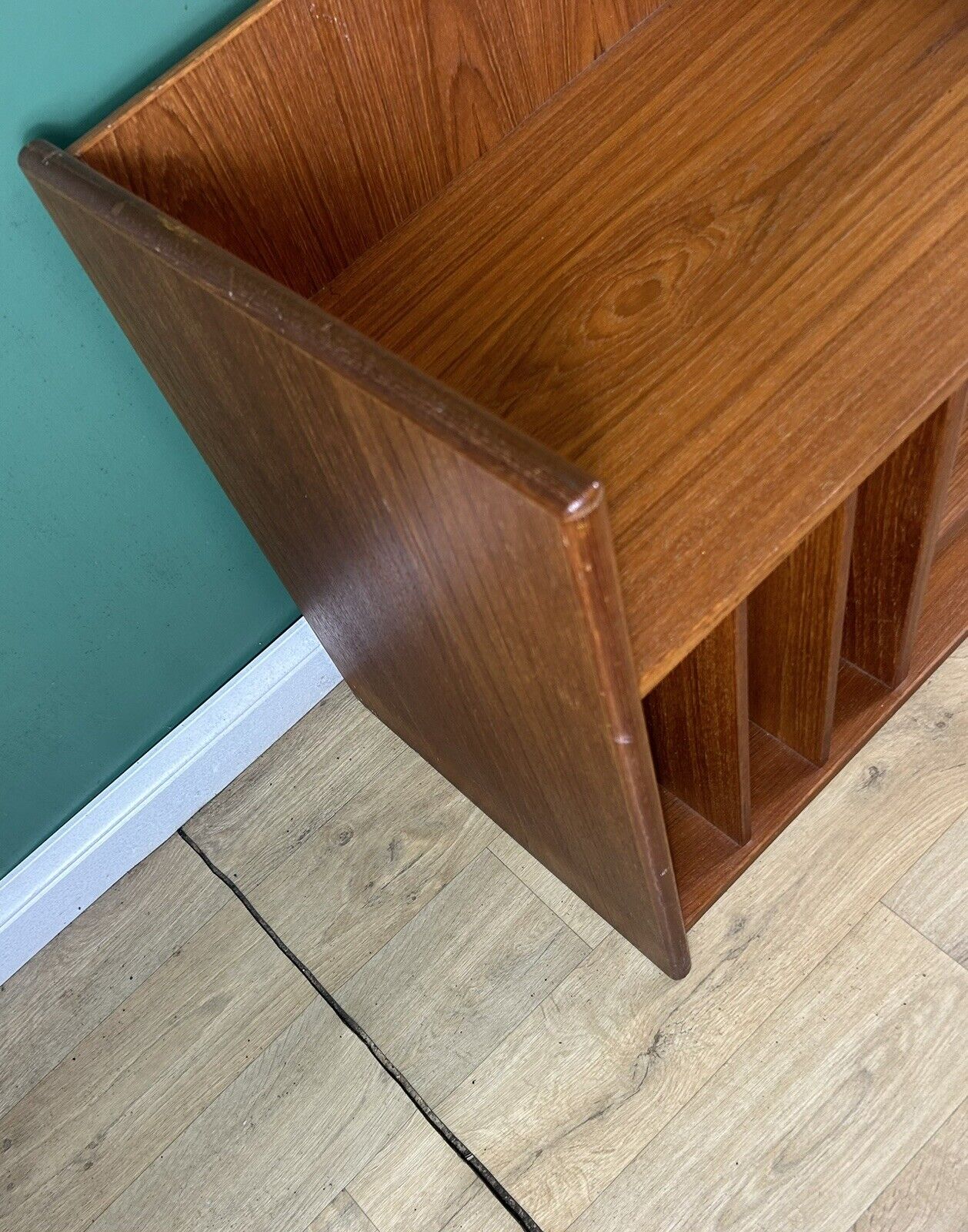 Retro Vintage Mid Century Danish 🇩🇰 Teak Record Vinyl Media Cabinet-Courier