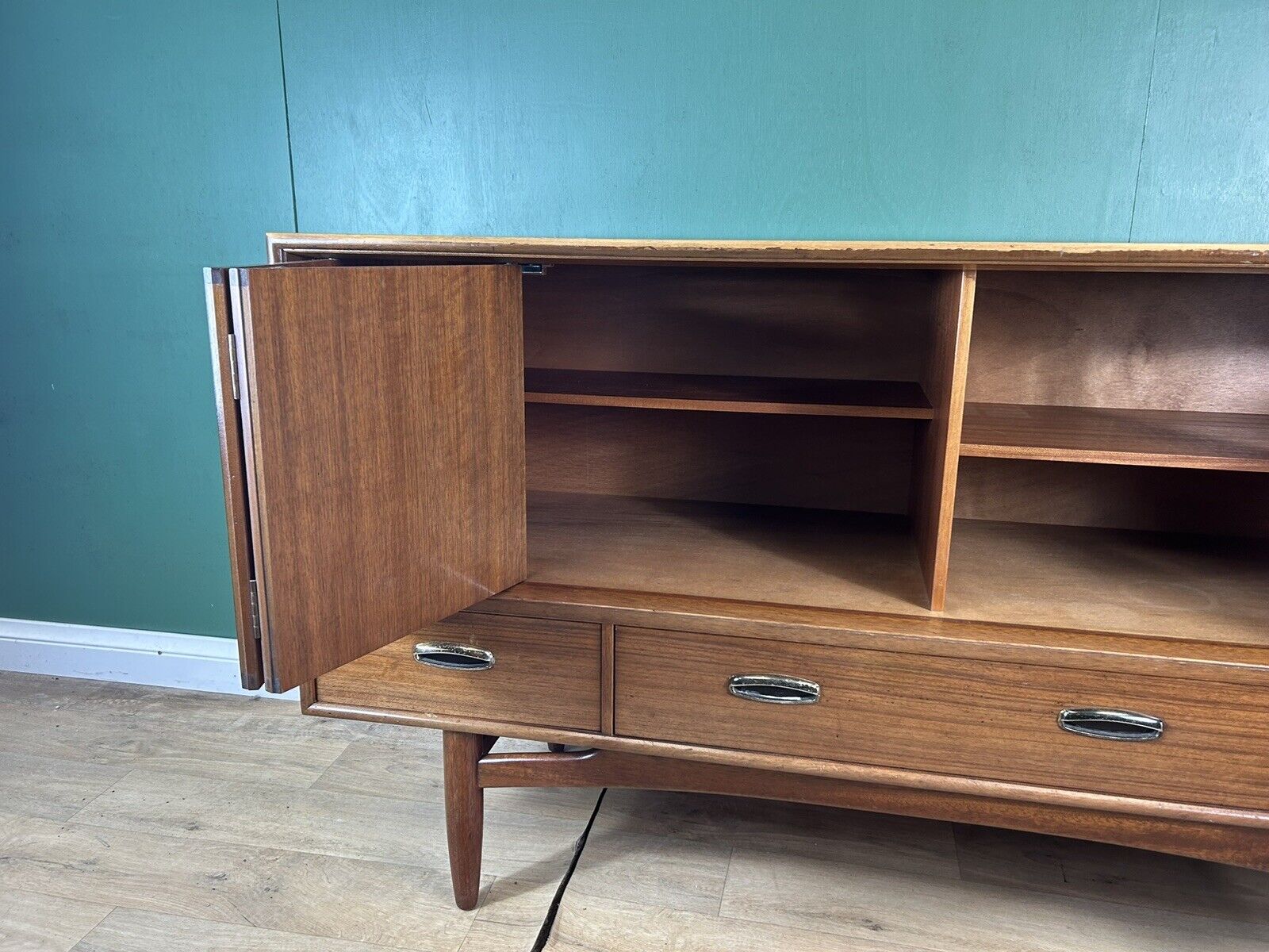 Retro Vintage Mid Century Teak G Plan Brasilia Sideboard -Courier