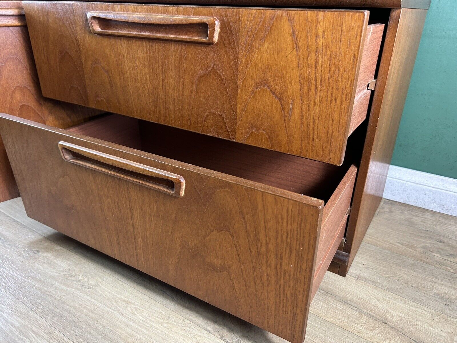 Retro Vintage Mid Century Teak Low Sideboard By Meredew Furniture-Courier
