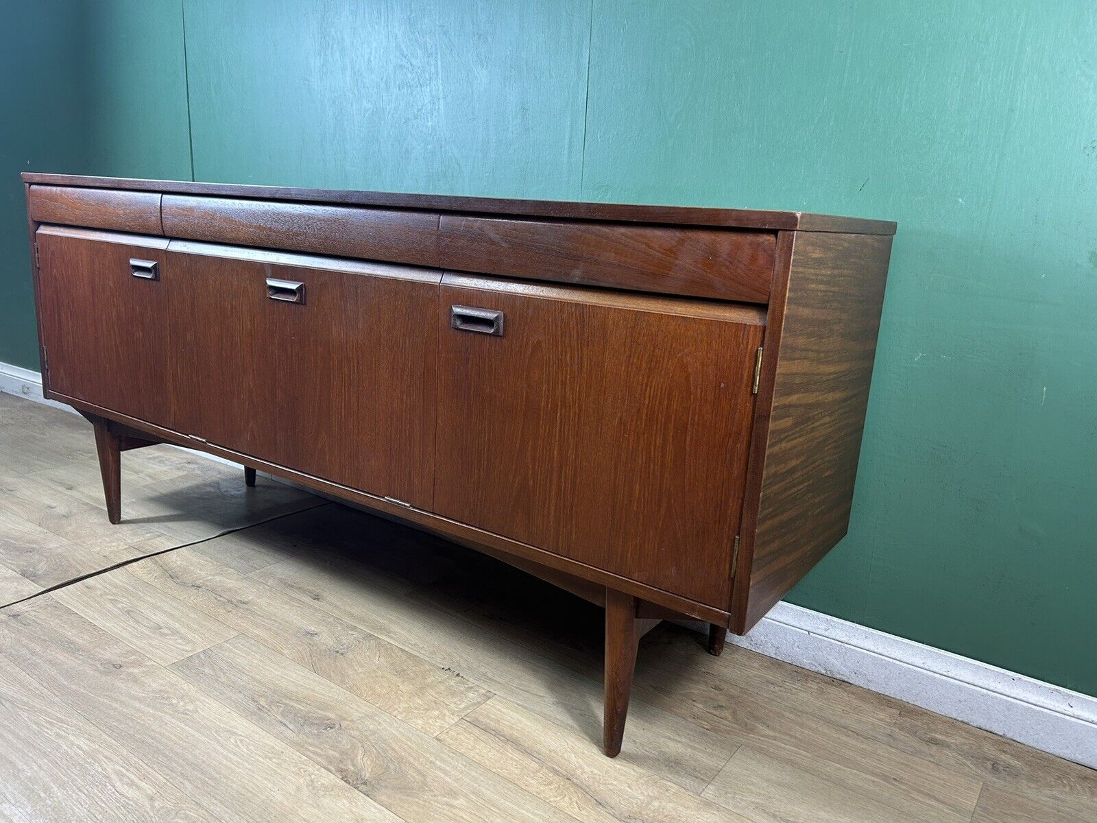 Retro Vintage Mid Century Teak Sideboard By Elliot’s Of Newbury-Courier