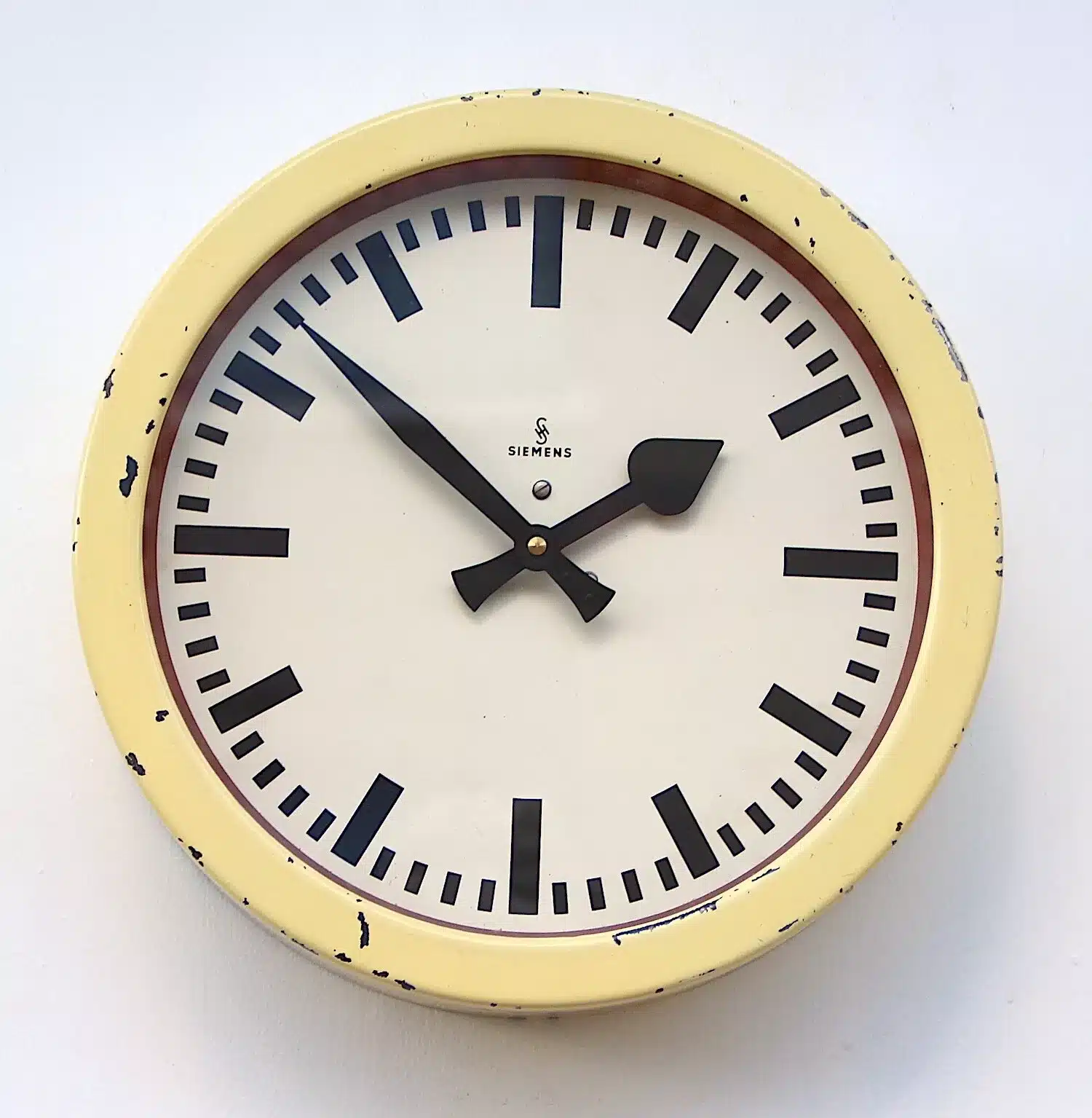 Lovely 1960s SIEMENS robust steel Vintage Industrial Factory Wall Clock Retro