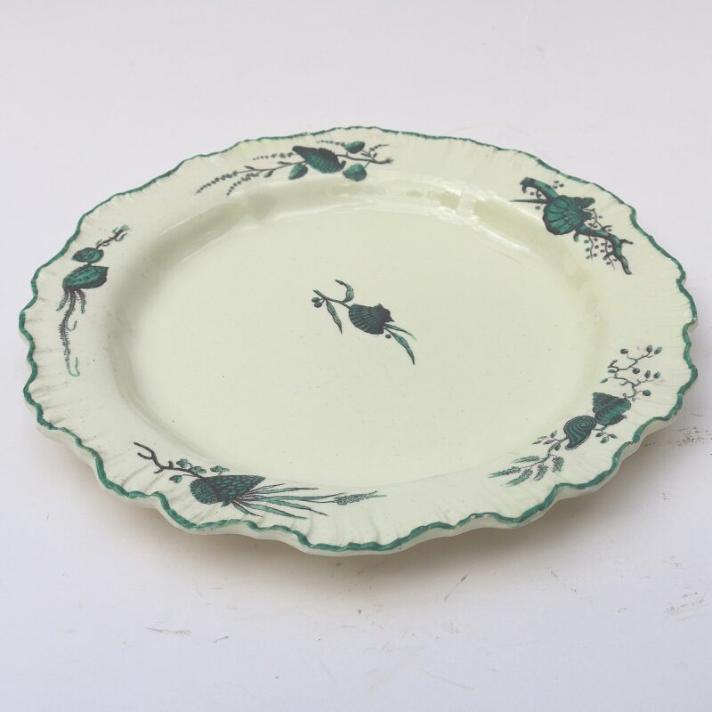 A rare antique Georgian Wedgwood Creamware pottery Plate by Guy Green C.1770