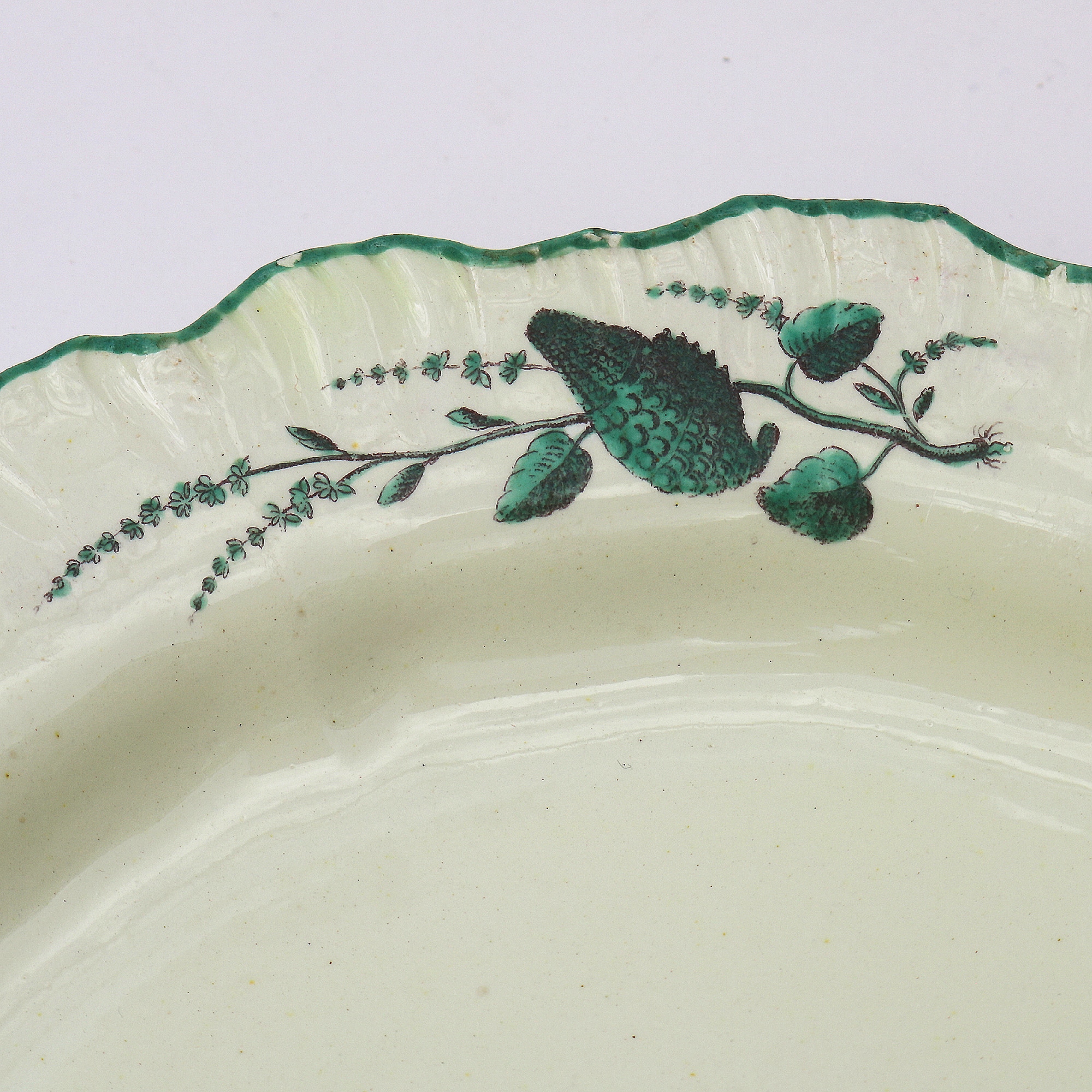 A rare antique Georgian Wedgwood Creamware pottery Plate by Guy Green C.1770