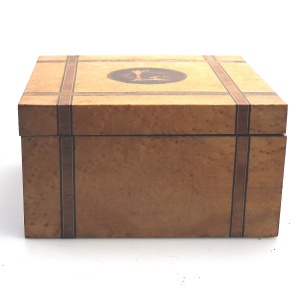 A good quality & very pretty antique Victorian inlaid & cross banded Box C.19thC