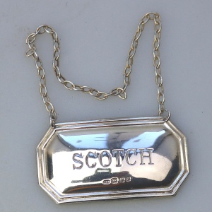 English solid silver Scotch Decanter Label Ticket by Richards & Knight C.1970