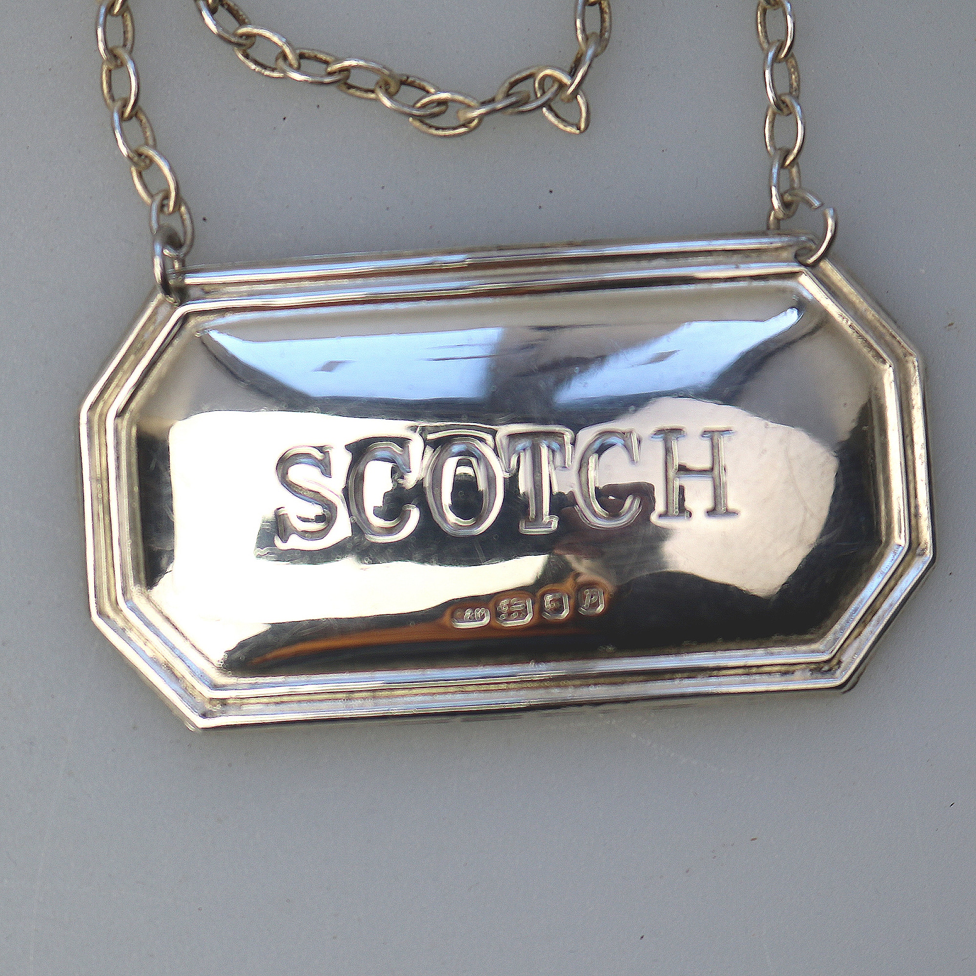 English solid silver Scotch Decanter Label Ticket by Richards & Knight C.1970