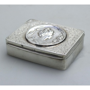 Superb antique English solid silver Art Nouveau maiden Trinket Snuff Box C.1902