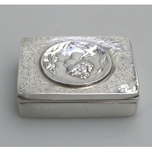 Superb antique English solid silver Art Nouveau maiden Trinket Snuff Box C.1902