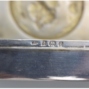 Superb antique English solid silver Art Nouveau maiden Trinket Snuff Box C.1902