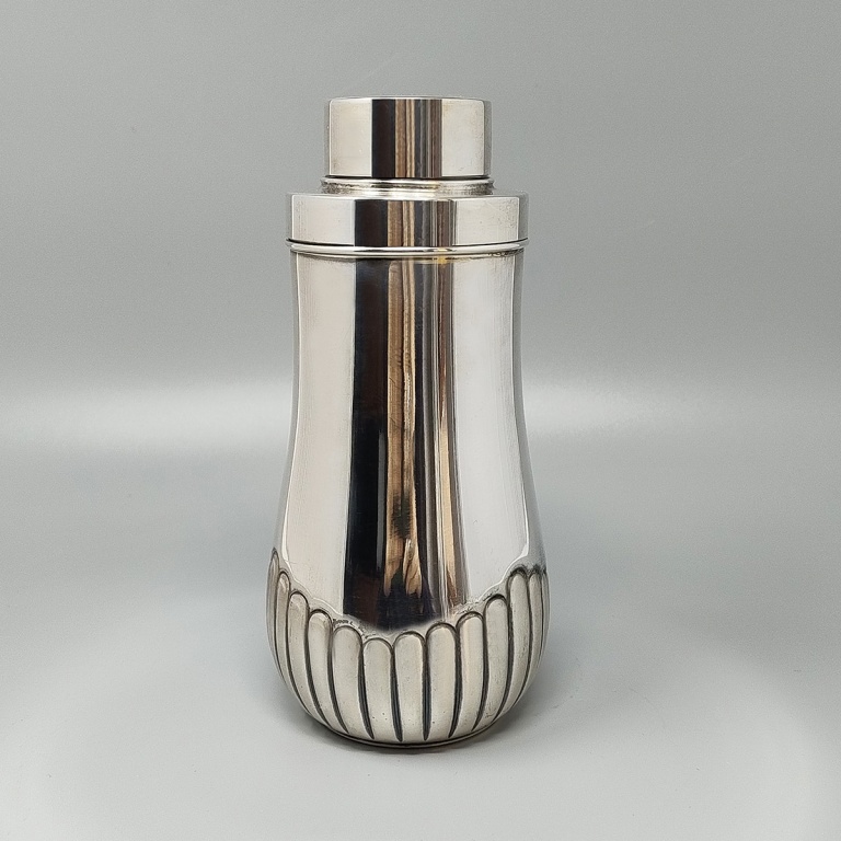 1950s Astonishing MACABO Cocktail Shaker by Aldo Tura - Image 2
