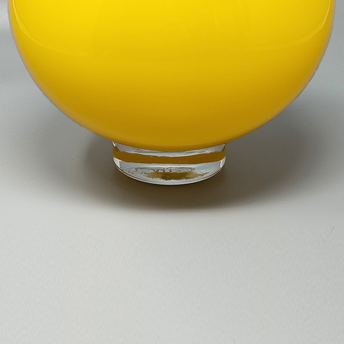 1970s Gorgeous Yellow Vase by Ind. Vetraria Valdarnese. Made in Italy