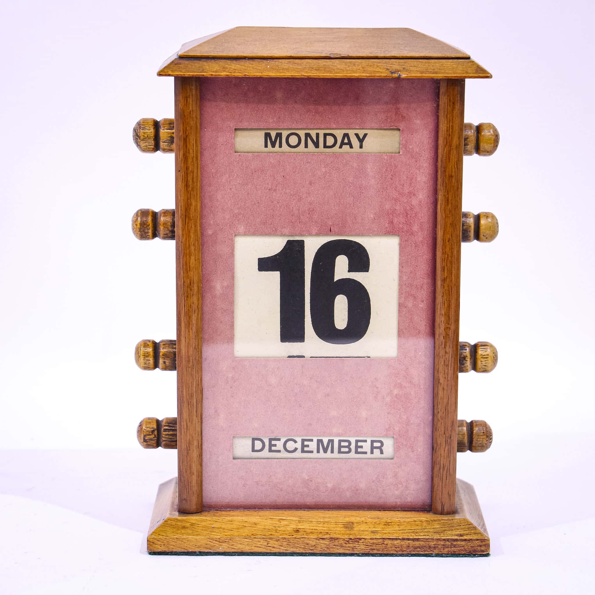 Edwardian Perpetual Calendar