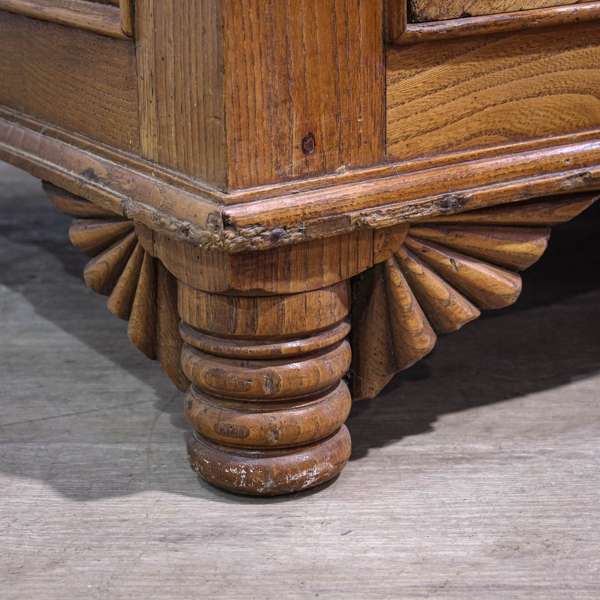 Country-house Elm Mule Chest