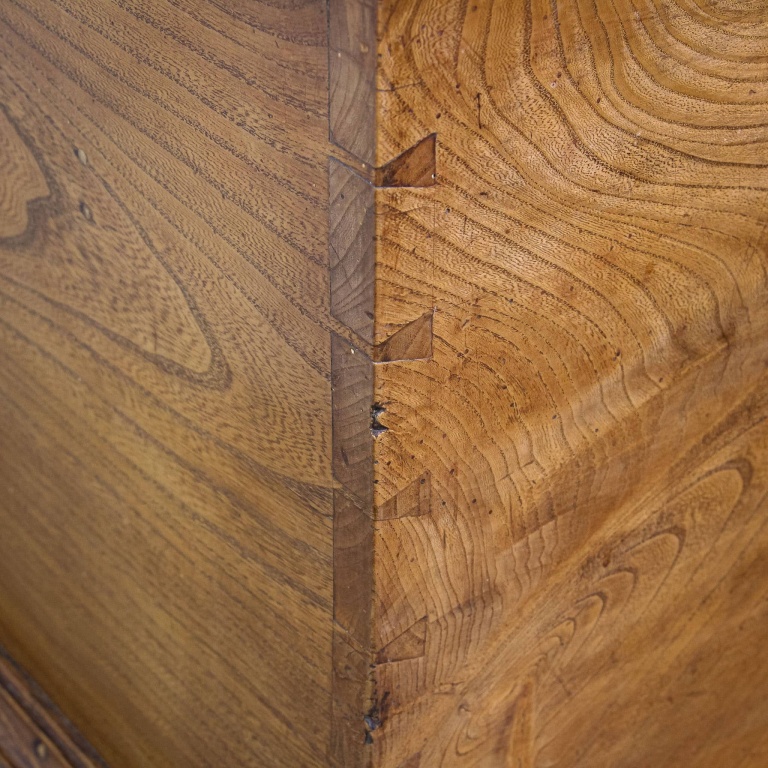Country-house Elm Mule Chest - Image 8