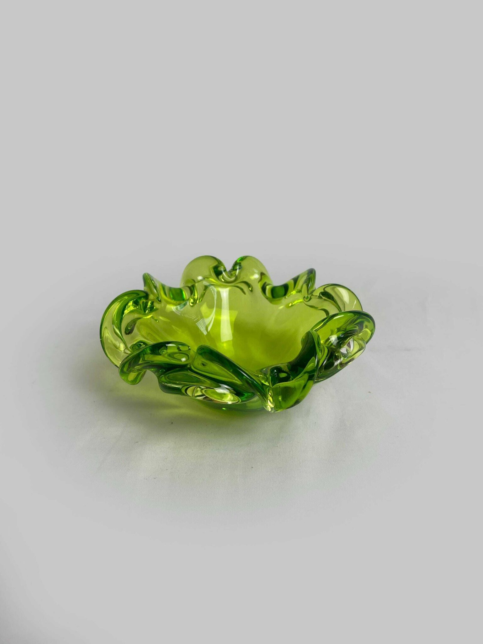 Czech Art Glass Factory Chribska By Josef Hospodka, Czechoslovakia 60s Sklo Union, Bright Green Organic Form Bowl, Mid Century Glass.