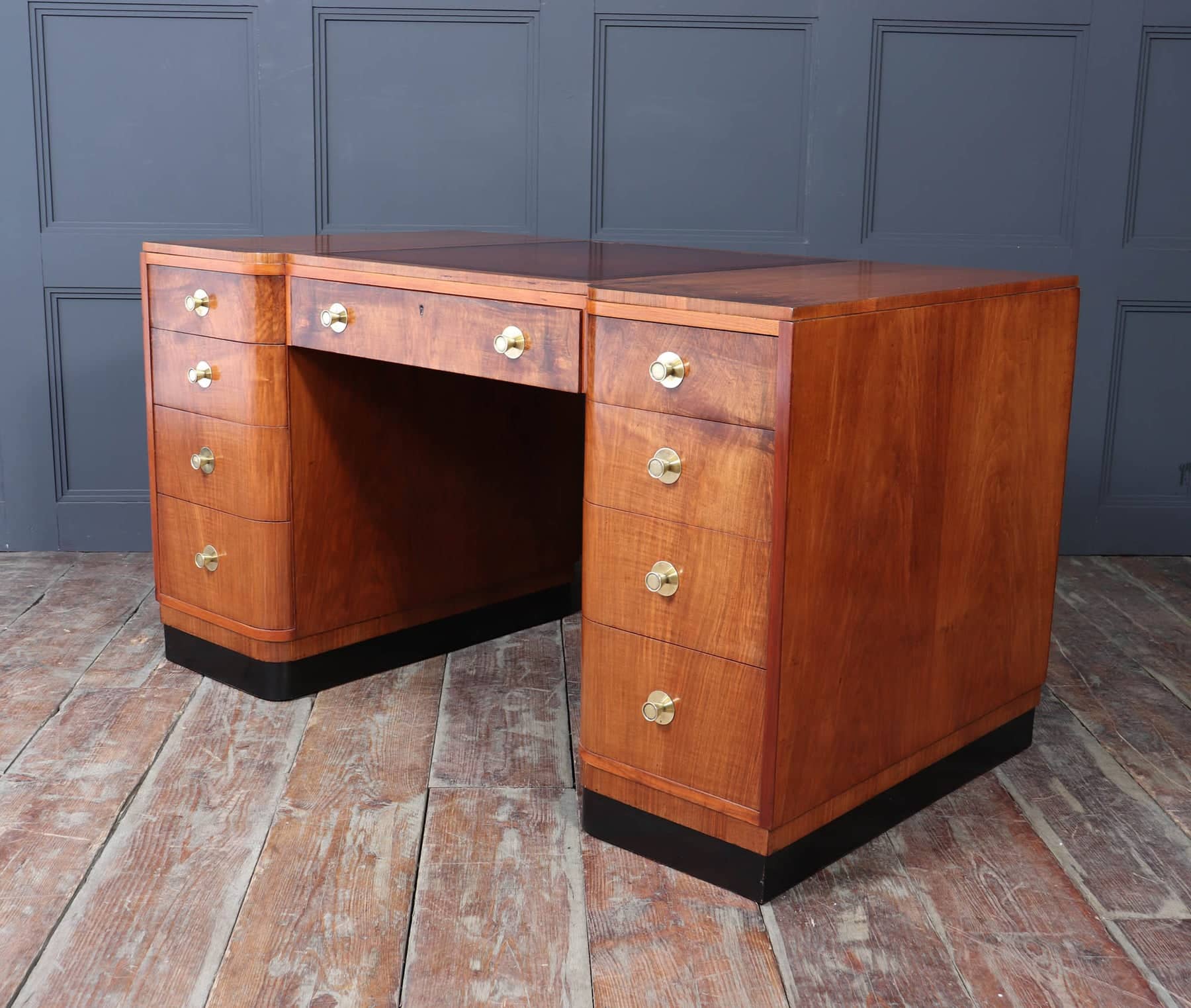 Stylish Art Deco Walnut Desk By Waring & Gillows