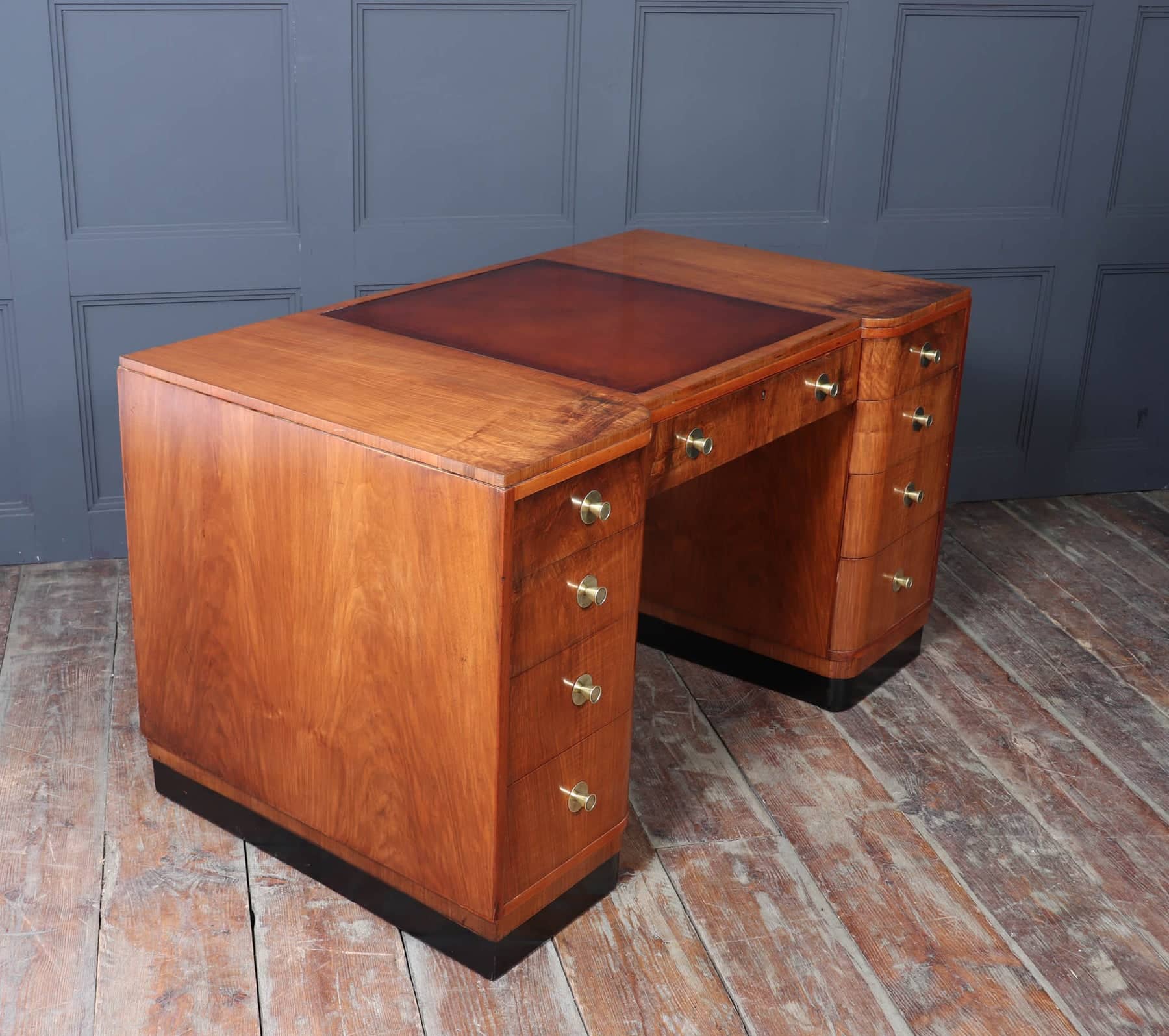 Stylish Art Deco Walnut Desk By Waring & Gillows