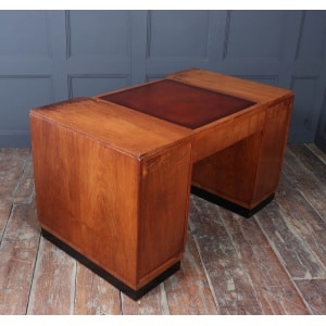 Stylish Art Deco Walnut Desk By Waring & Gillows