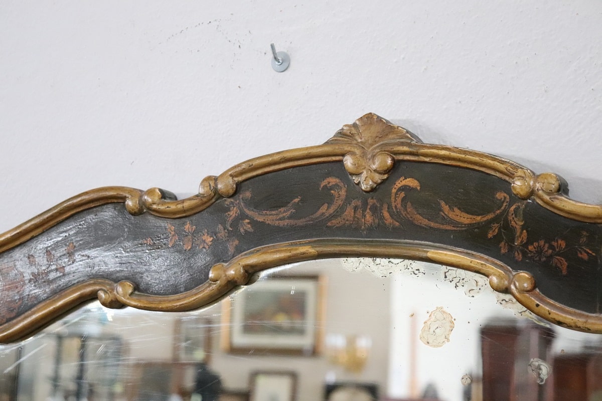 Wall Mirror With Lacquered Wood Frame