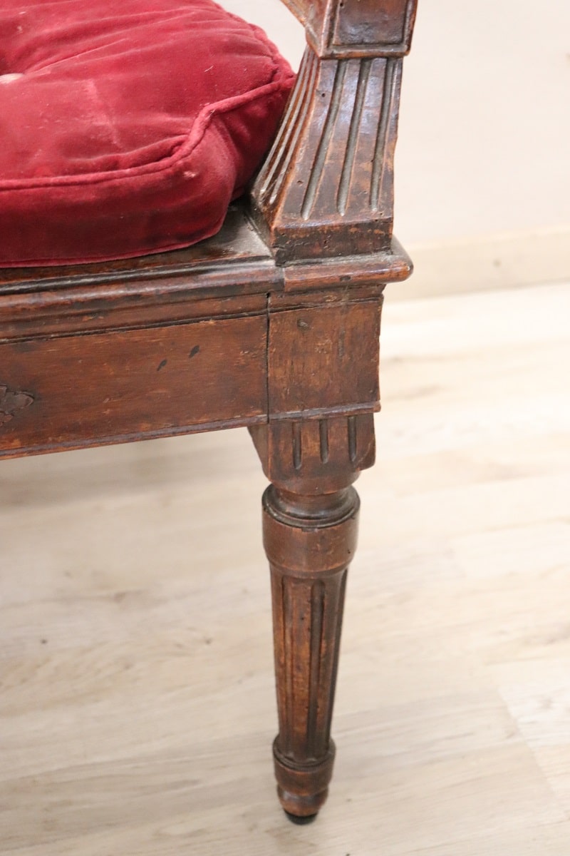 Antique Living Room Set In Walnut And Vienna Straw