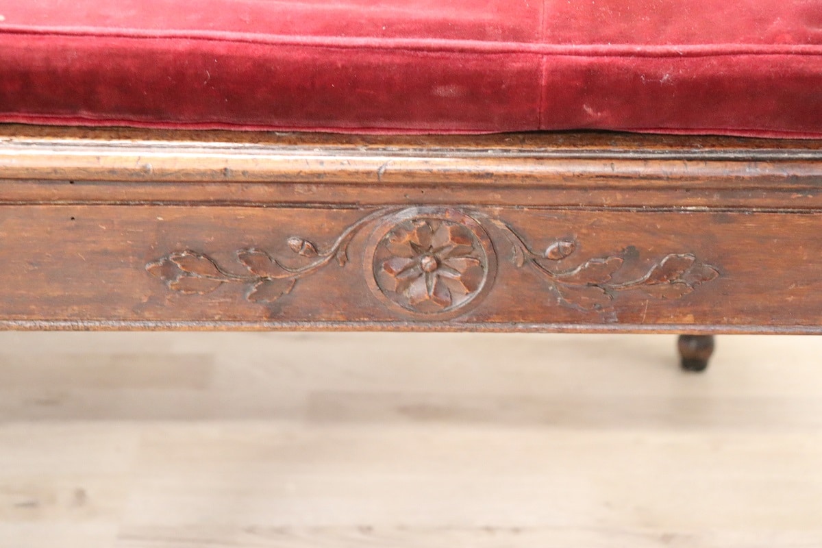 Antique Living Room Set In Walnut And Vienna Straw