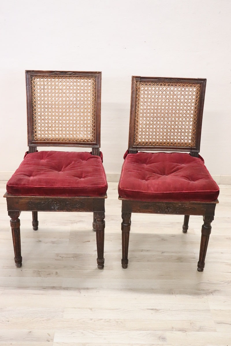Antique Living Room Set In Walnut And Vienna Straw