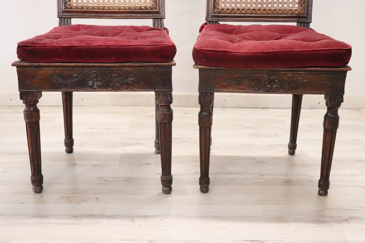 Antique Living Room Set In Walnut And Vienna Straw