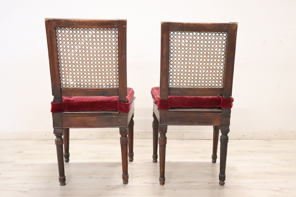 Antique Living Room Set In Walnut And Vienna Straw