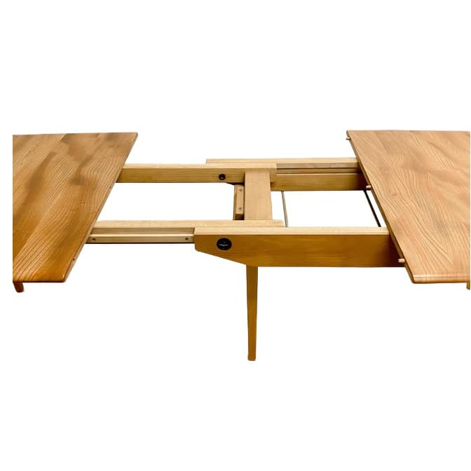 Ercol Grand Windsor Extending Dining Table
