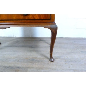 Early 20th Century Mahogany Dressing Table on Cabriolet Legs