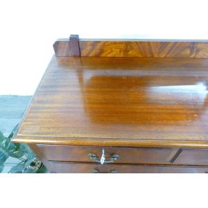 Early 20th Century Mahogany Dressing Table on Cabriolet Legs