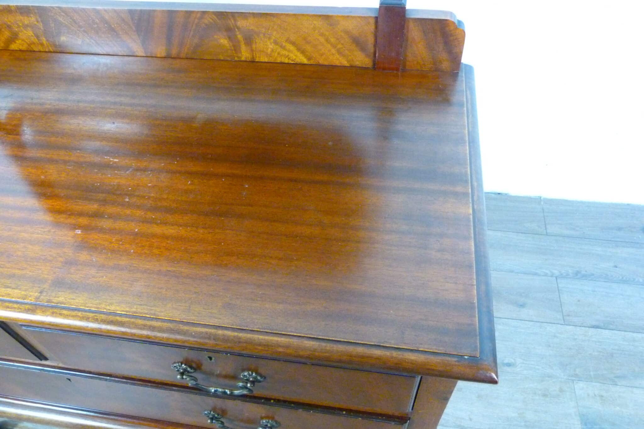 Early 20th Century Mahogany Dressing Table on Cabriolet Legs