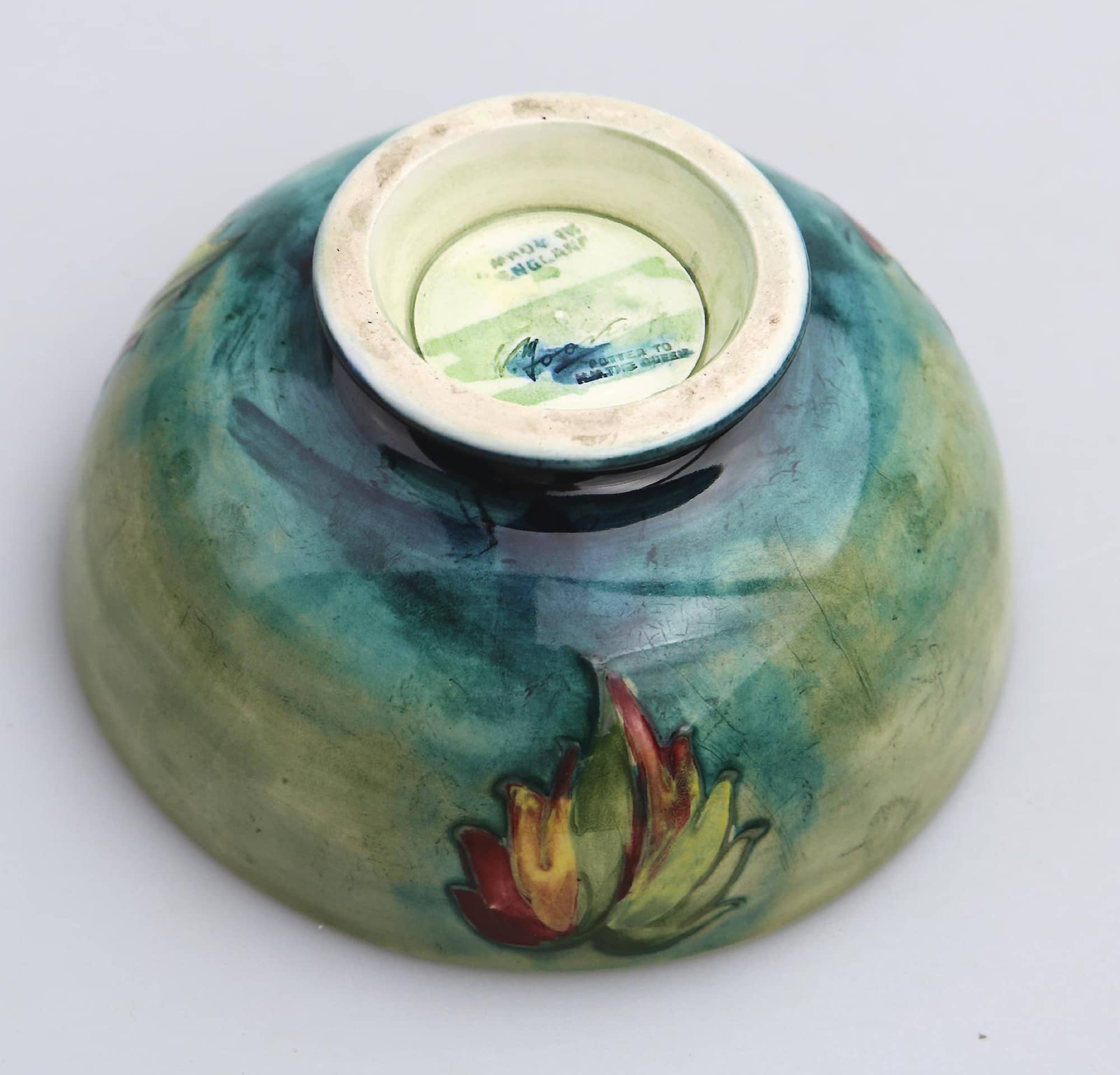 A good William Moorcroft antique British Art Pottery leaf & berry Bowl C.1928
