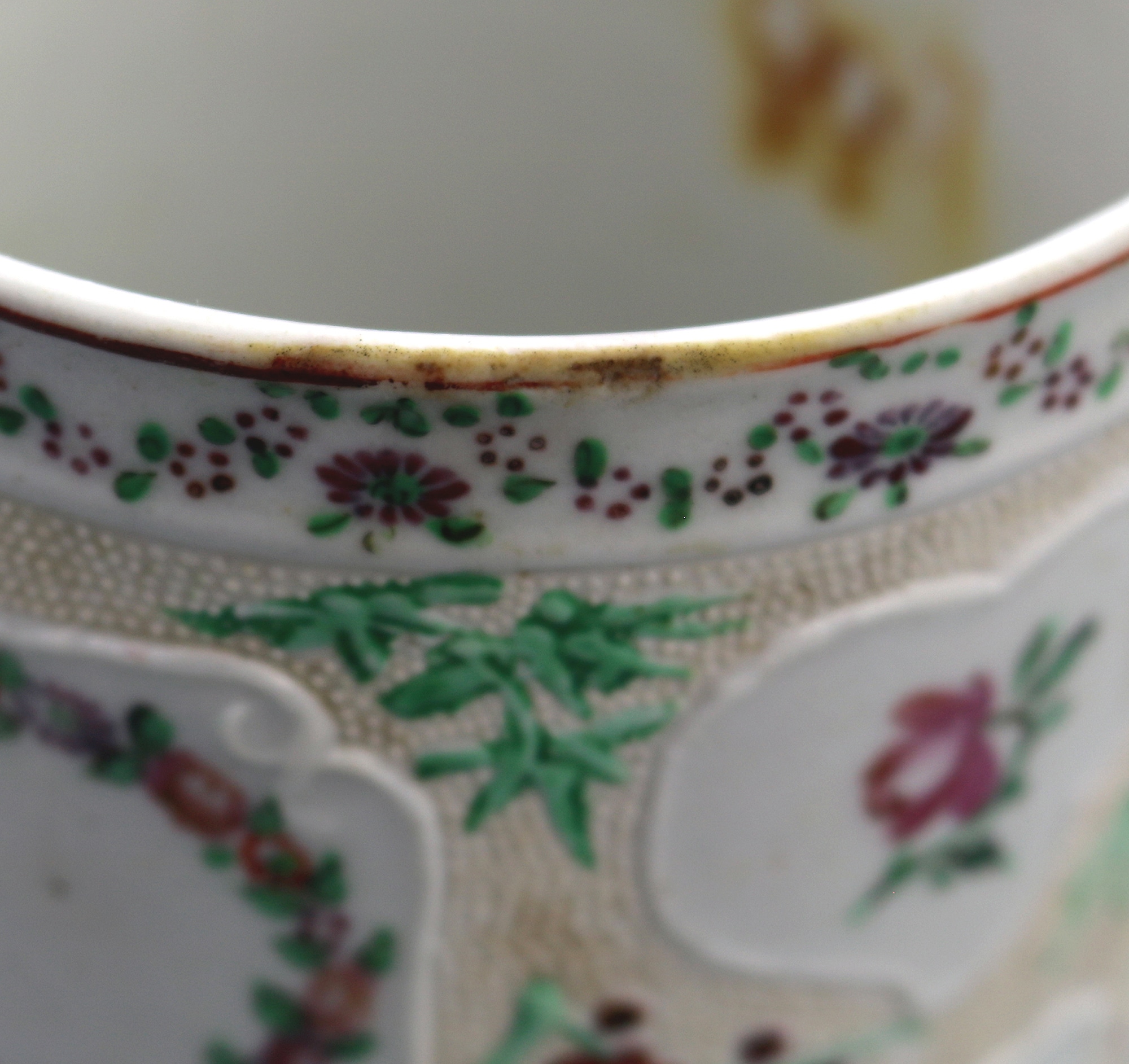 A fine and unusual antique Chinese famille rose porcelain dragon Tankard C.18thC