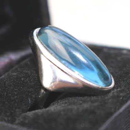 A good mid-century designer silver & stone Ring signed & gift box R/8.5 C.1960+ - Image 3