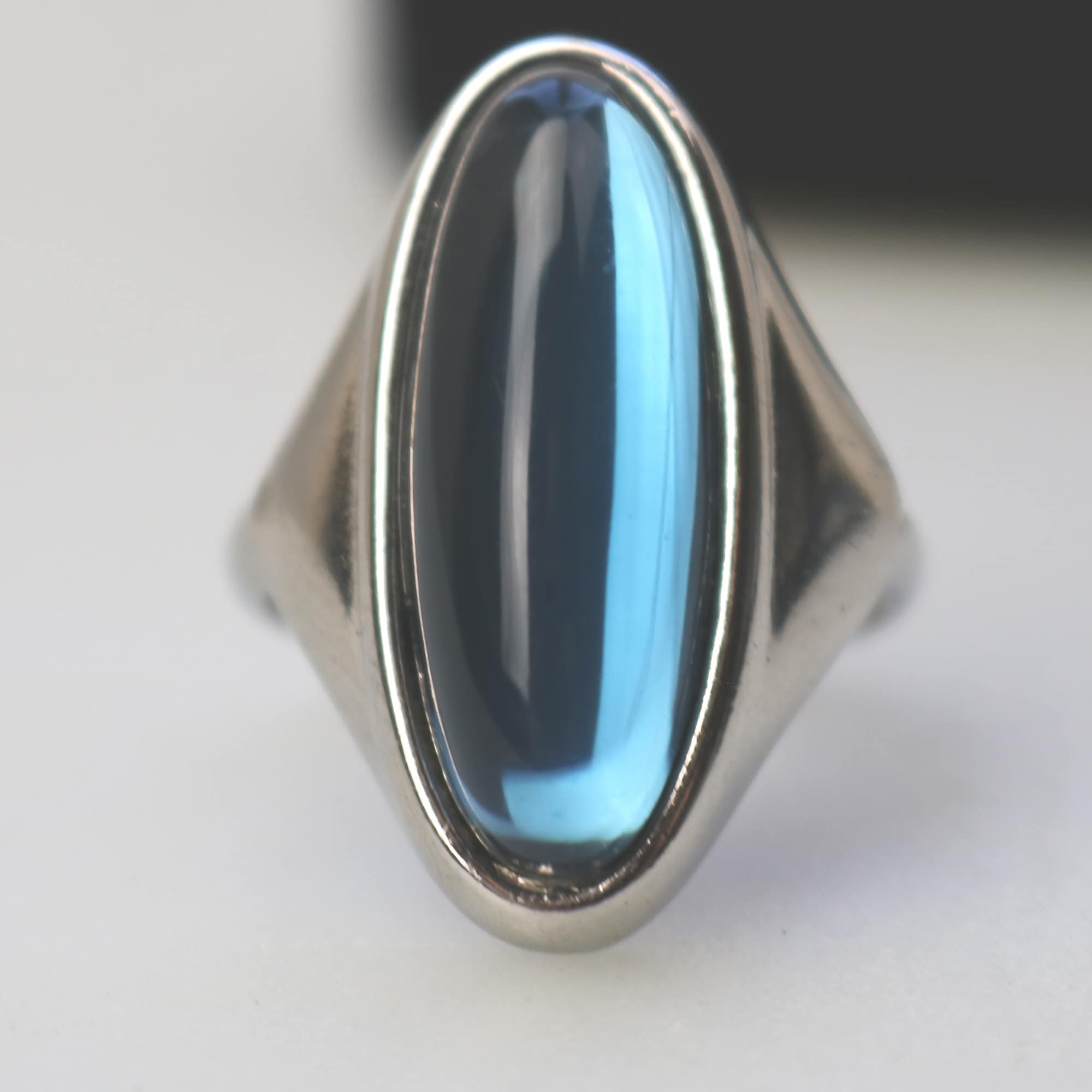 A good mid-century designer silver & stone Ring signed & gift box R/8.5 C.1960+
