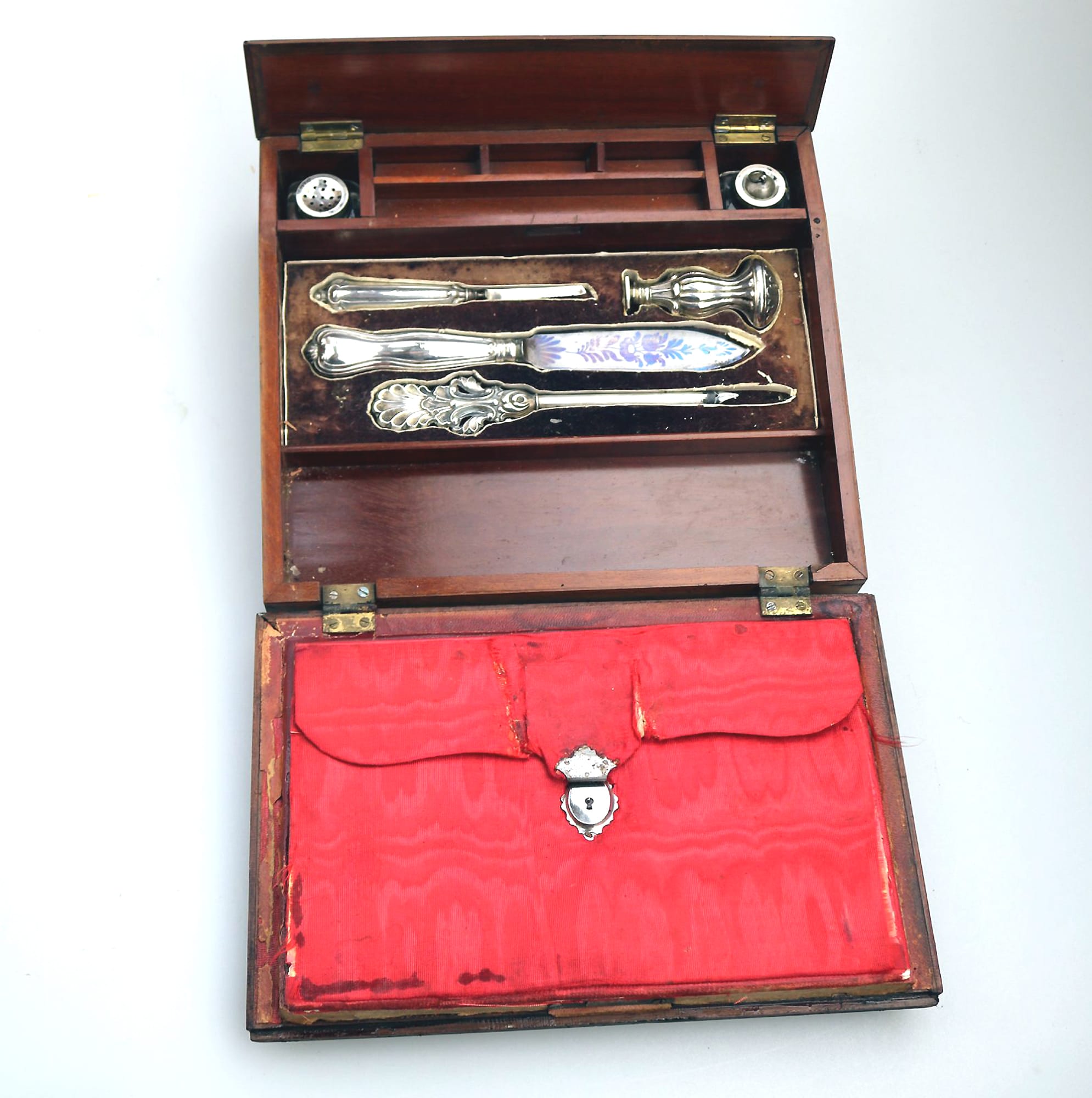 An extremely rare antique Palais Royal Madonna & child ladies Lap Desk C.19thC