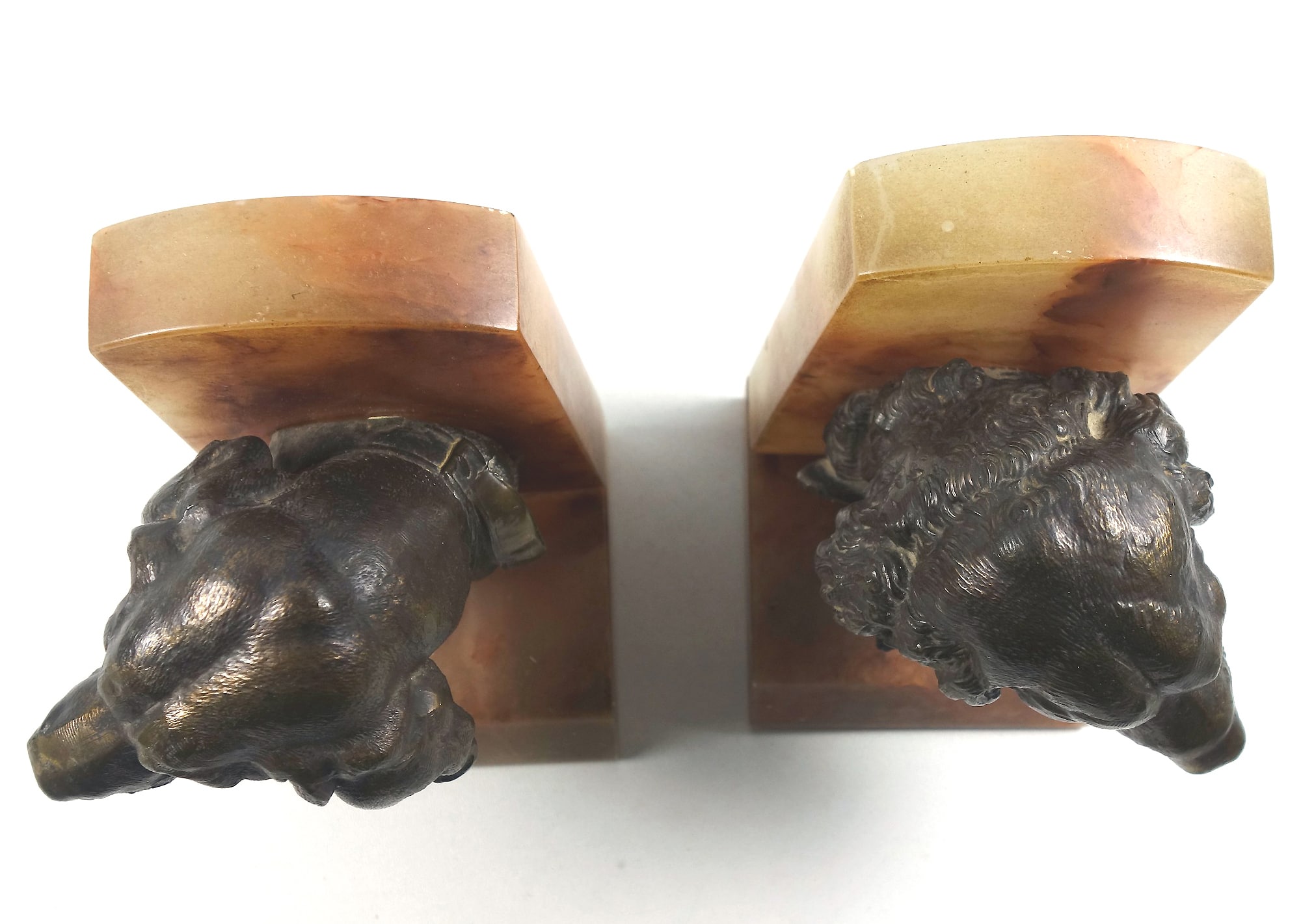 A good & very substantial pair antique spelter & onyx Spaniel Dogs Bookends C.1920