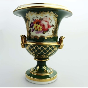 An antique English porcelain Campana Urn Vase finely hand-painted C.early 19thC