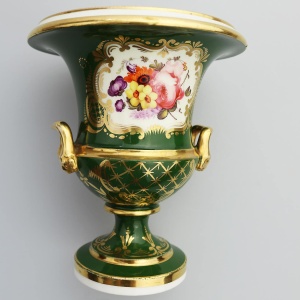 An antique English porcelain Campana Urn Vase finely hand-painted C.early 19thC
