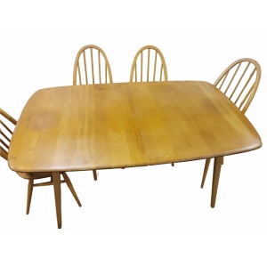 Ercol Grand Windsor Extending Dining Table