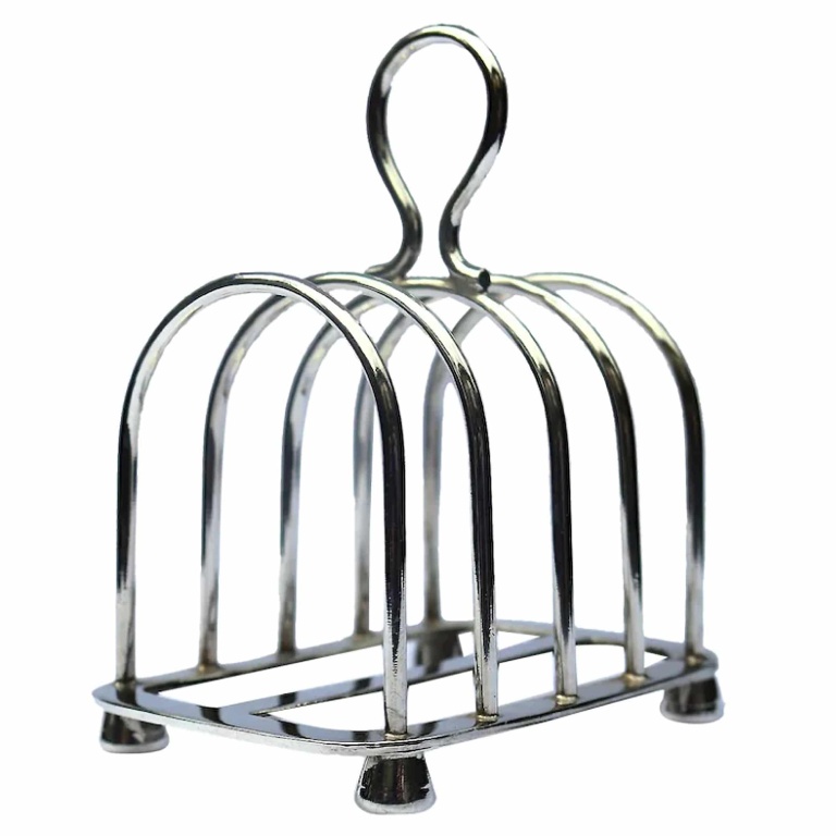 An antique silver plated Toast Rack by Goldsmiths & Silversmiths C.1900