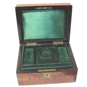 A very superior antique Victorian burr-walnut fitted Jewellery Box C.19thC