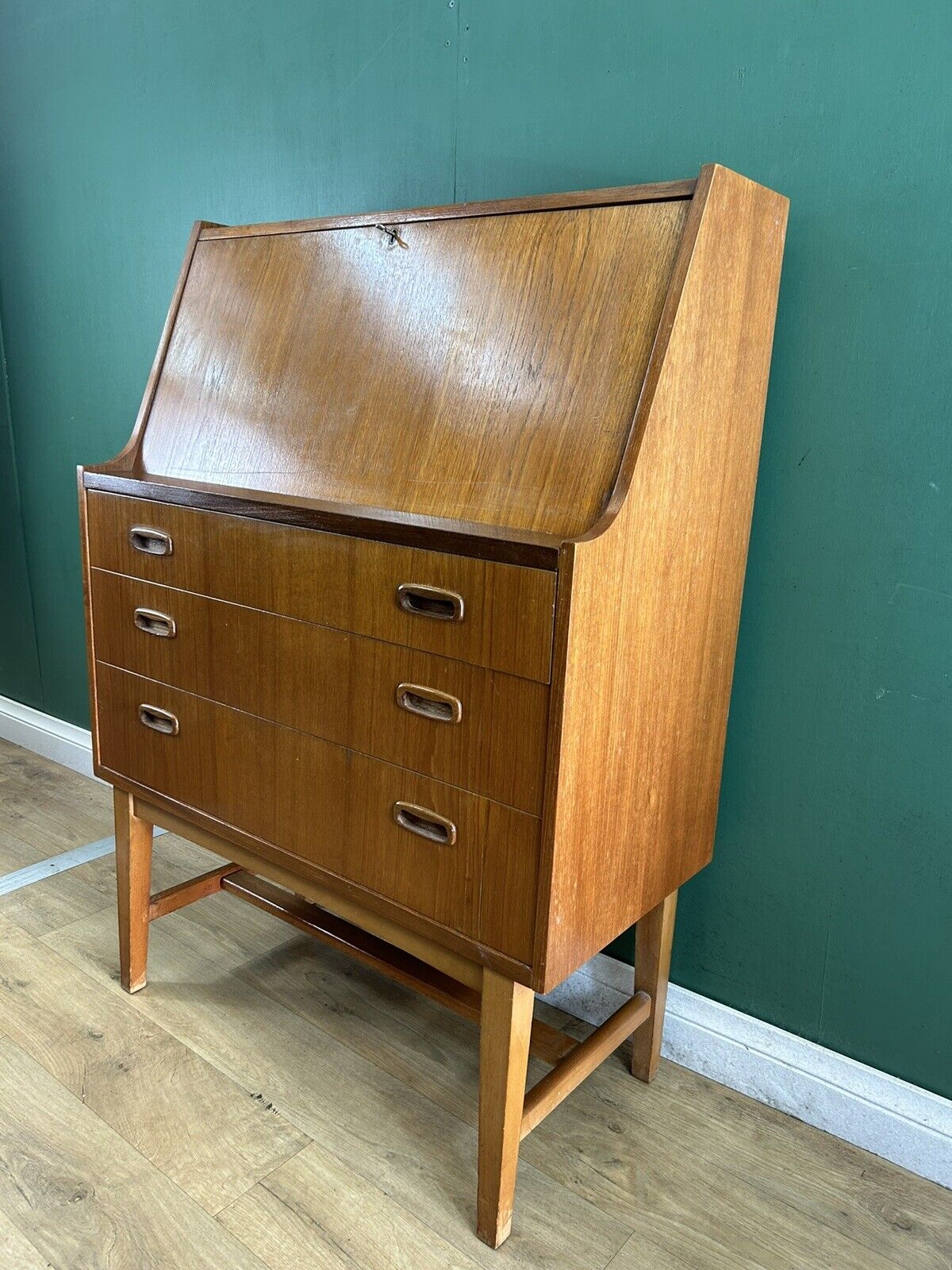 Retro Vintage Mid Century Danish 🇩🇰 Teak Bureau Desk-Courier
