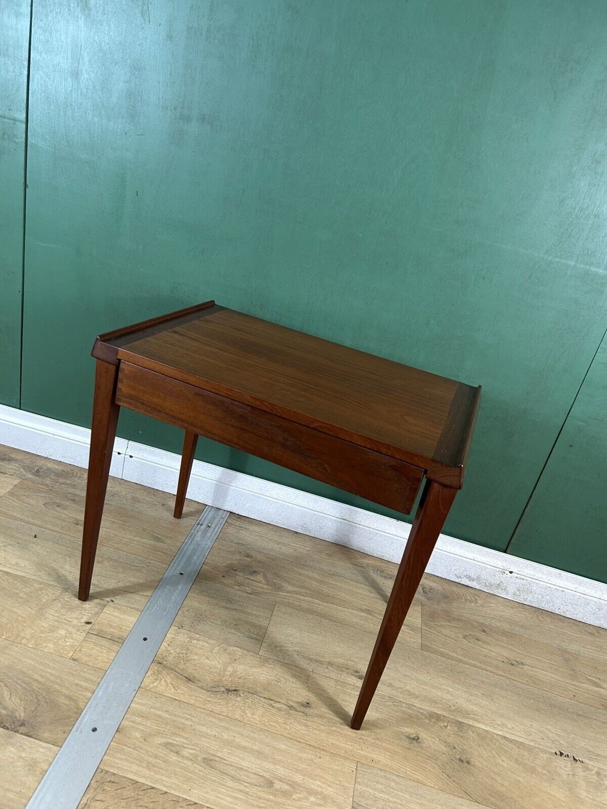 Retro Vintage Mid Century Danish 🇩🇰 Teak Side Console Table By KT-Courier