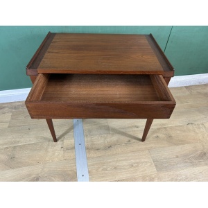 Retro Vintage Mid Century Danish 🇩🇰 Teak Side Console Table By KT-Courier
