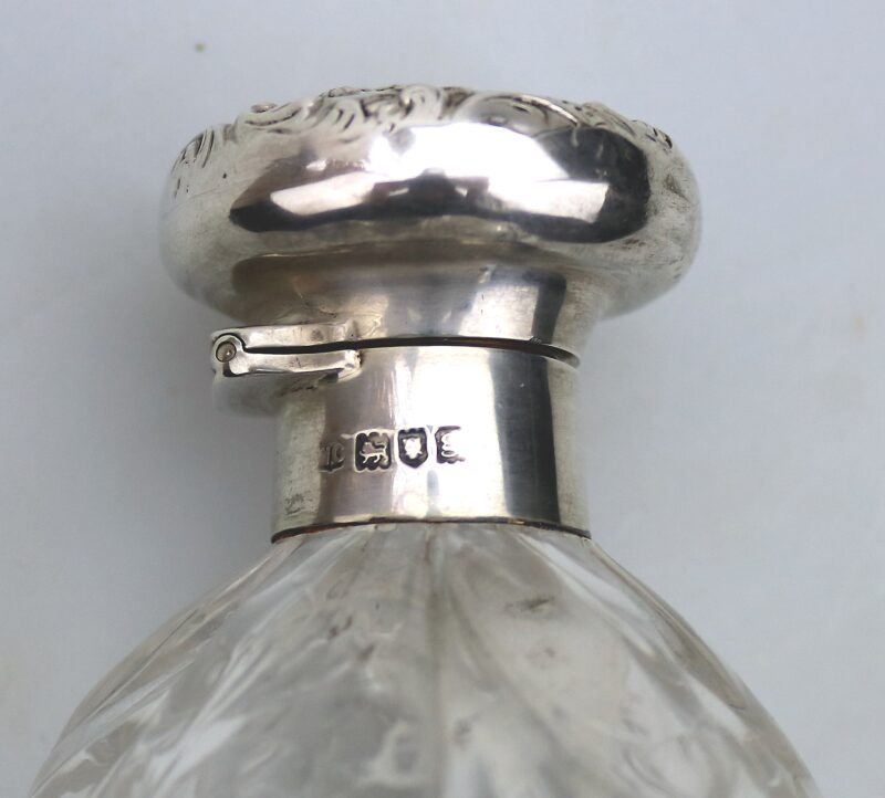 A very rare William Comyns antique English solid silver & rock crystal Scent Bottle C.1902
